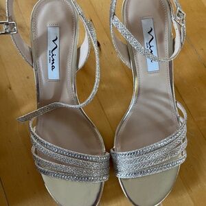 Nina Nelena Dress sandal NEW